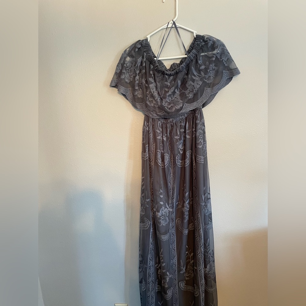 Pink blush lace maternity dress - Picture 4 of 6